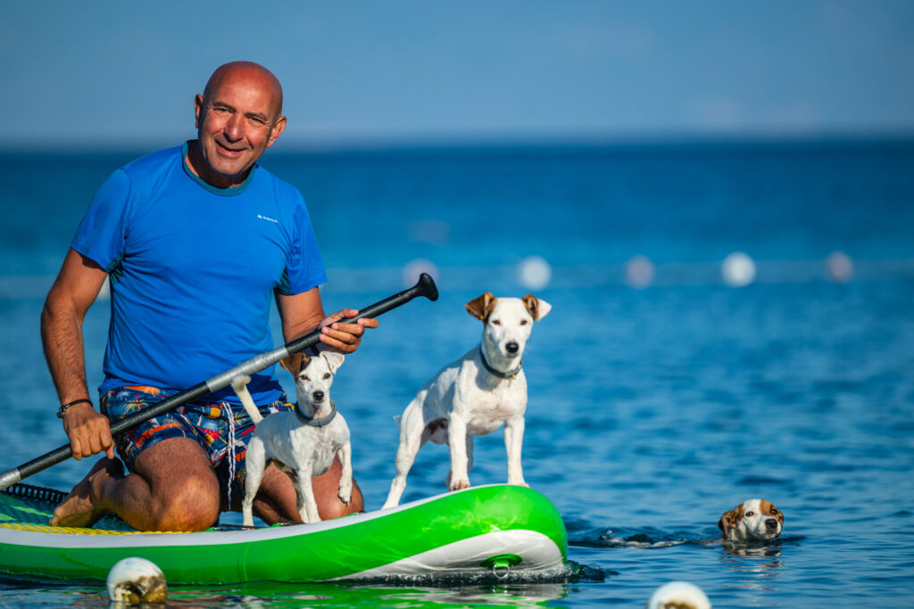 çocuklar ve acg boardda